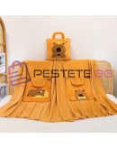 Капибара възглавница одеяло и чанта 3в1 плюшена играчка